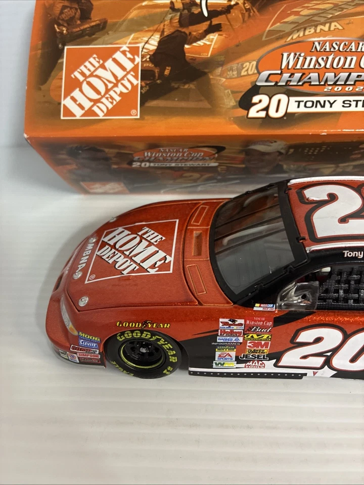 De colección Tony Stewart Home Depot Winston Cup Championship 2002 Gran Premio 1:24 Nuevo en caja Foto 4 de 4