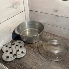 Hammercraft Club Aluminum Roaster Dutch Oven Pan With Glass Lid Trivet 4.5 QT