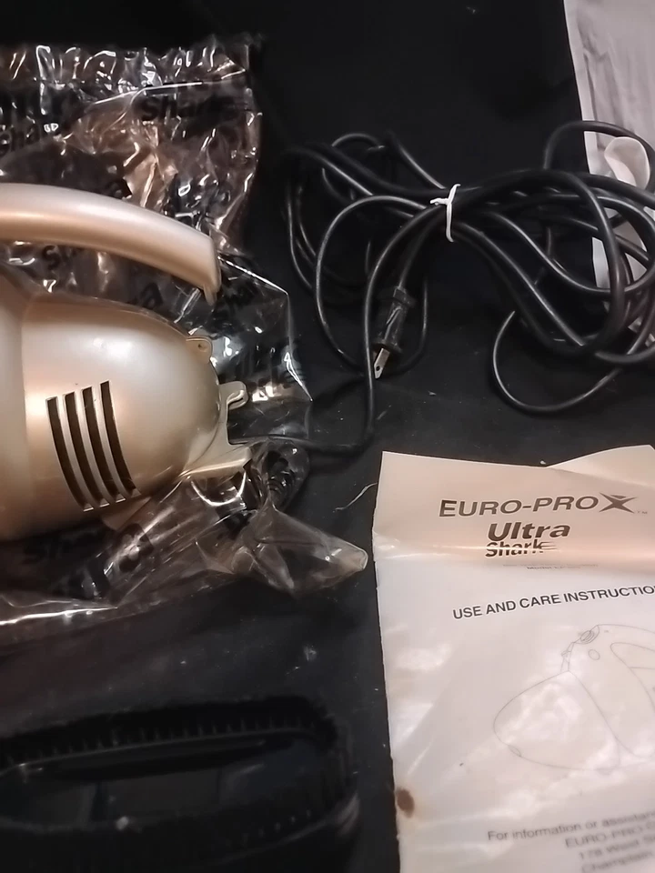 Euro-Pro X UltraShark Turbo Handheld Vacuum EP366 Bagless 600W w/Accessories  - Image 4 of 4