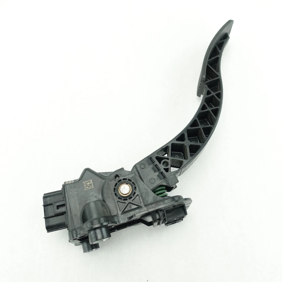 Dodge Journey 2009 2010 2011 2012 2013 2014 combustible gasolina acelerador pedal Foto 4 de 4