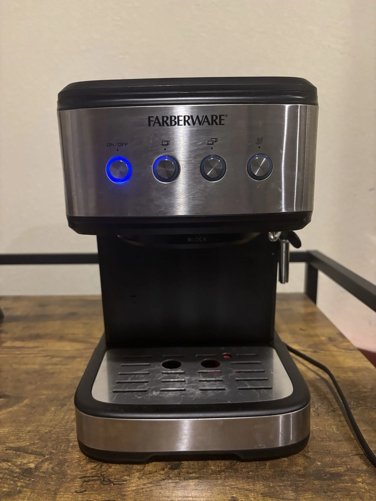 Farberware 20 Bar Espresso Coffee Maker - 1.5L NO PORTAFILTER