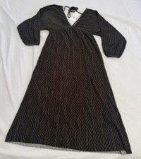 Women’s Zara Deep V-Neck Wide Sleeve Tie Back Dress NWT Size 