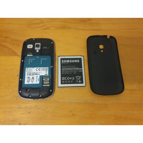 Samsung Galaxy S3 Mini VE GT-I8200N Smartphone Black 4" Screen (1GB+8GB) - Parts - Picture 9 of 14
