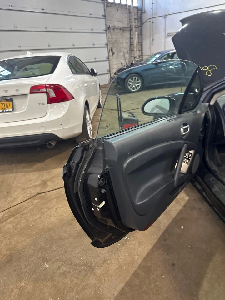 Used Front Left Door Assembly Front fits: 2007 Mitsubishi Eclipse Coupe Front Le - Изображение 4 из 4