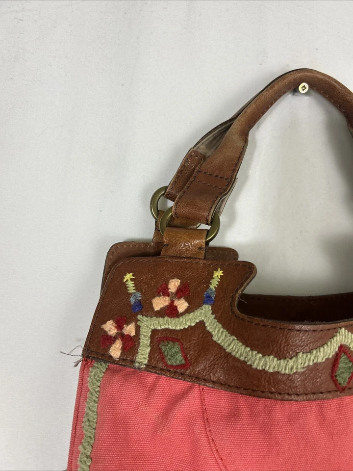 Bolso Bandolera Plegable Floral Bordado Melón Abbey Road Marca Lucky Raro Foto 2 de 4