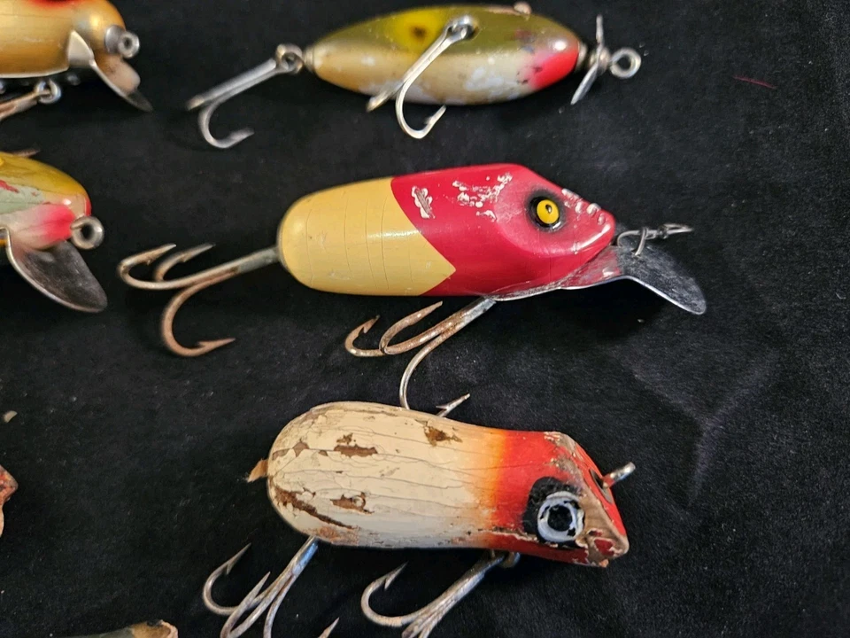 9 señuelos de madera vintage en estado áspero, Shakespeare, Creek Chub, South Bend, W&M Foto 4 de 4