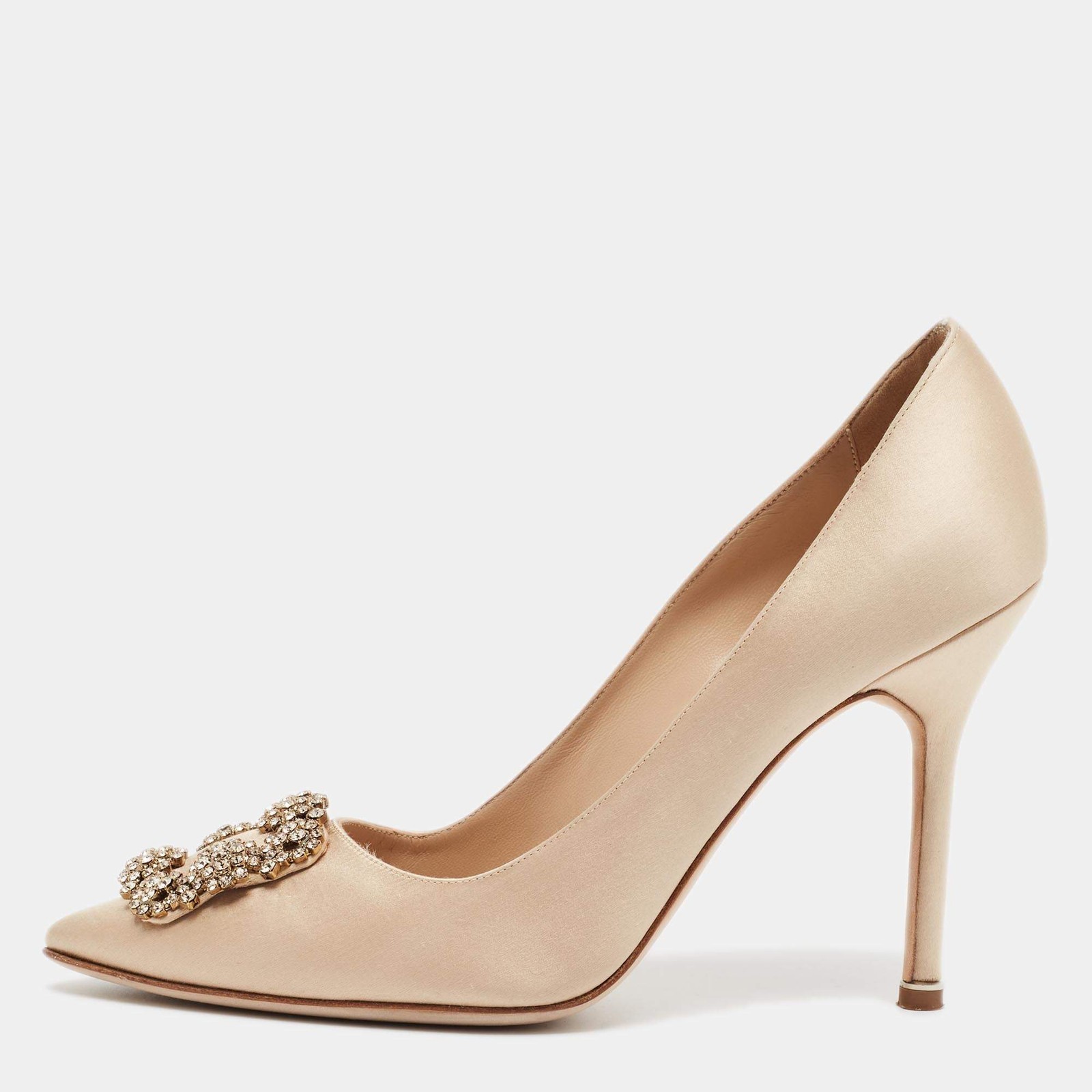 Manolo Blahnik Hangisi Size 39.5 Champagne Beige Satin Crystal Embellished Pumps