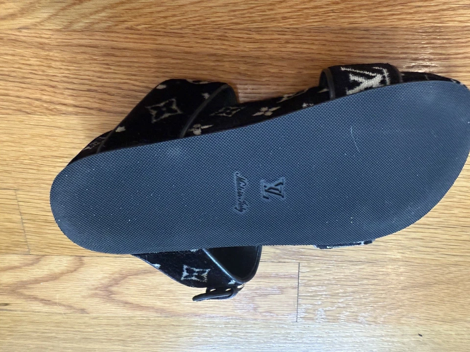 Louis Vuitton Negro Terciopelo Jumbo Mulle Slides Talla 38/US 8 Foto 2 de 4