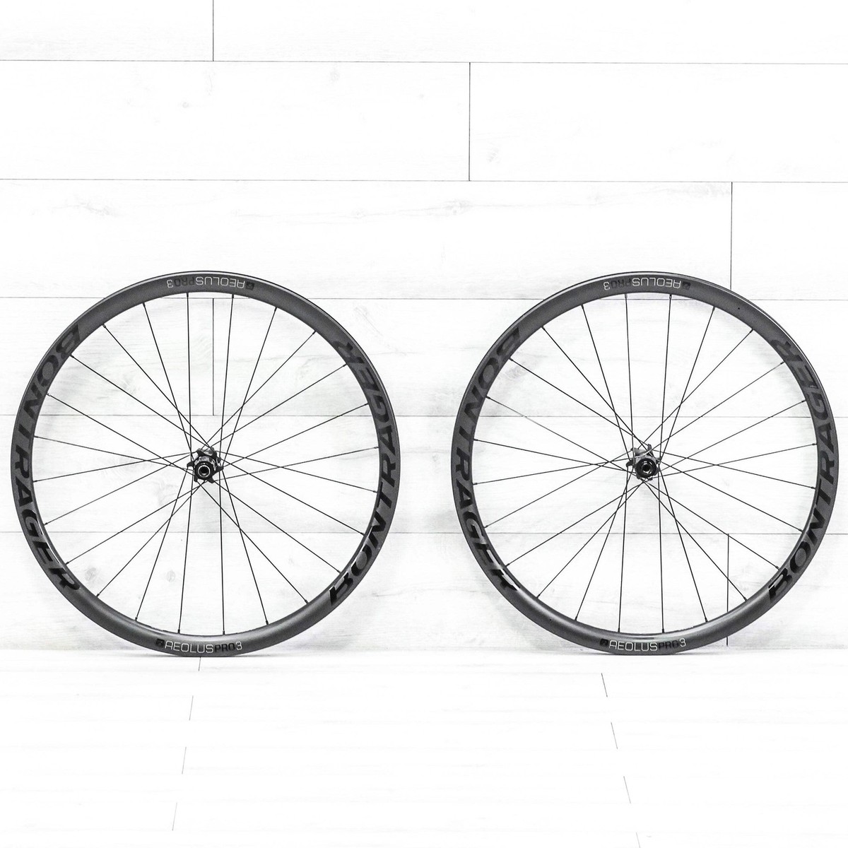 Bontrager Aeolus Pro TLR Carbon Disc Wheelset – 700c, Tubeless