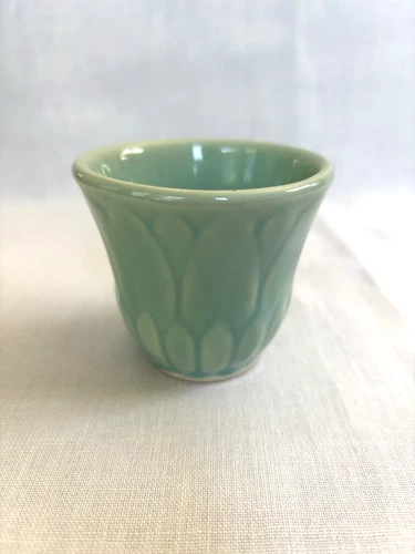 Miniature Brush McCoy Flower Pot Planter Green Lotus Leaf Pottery Vintage