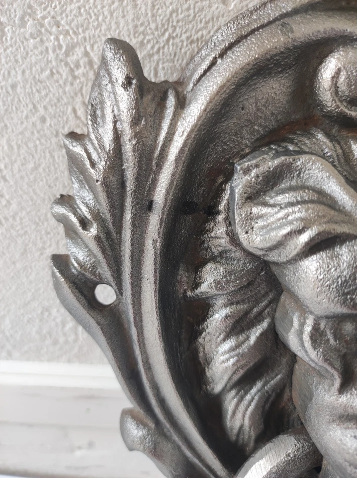 Llamador de puerta antiguo vintage grande francés ornamentado metal macizo montaje para muebles Foto 4 de 4