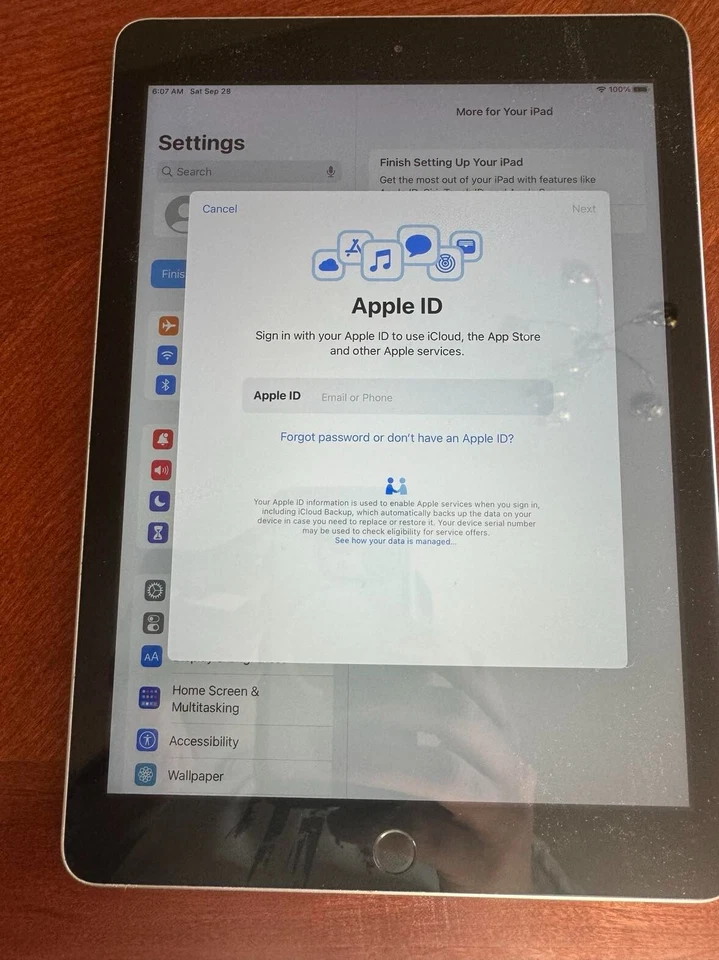 Apple iPad 5th Gen. 32GB, Wi-Fi, 9.7in - Free Shipping from US, Space Gray (CA) - Image 2 of 4