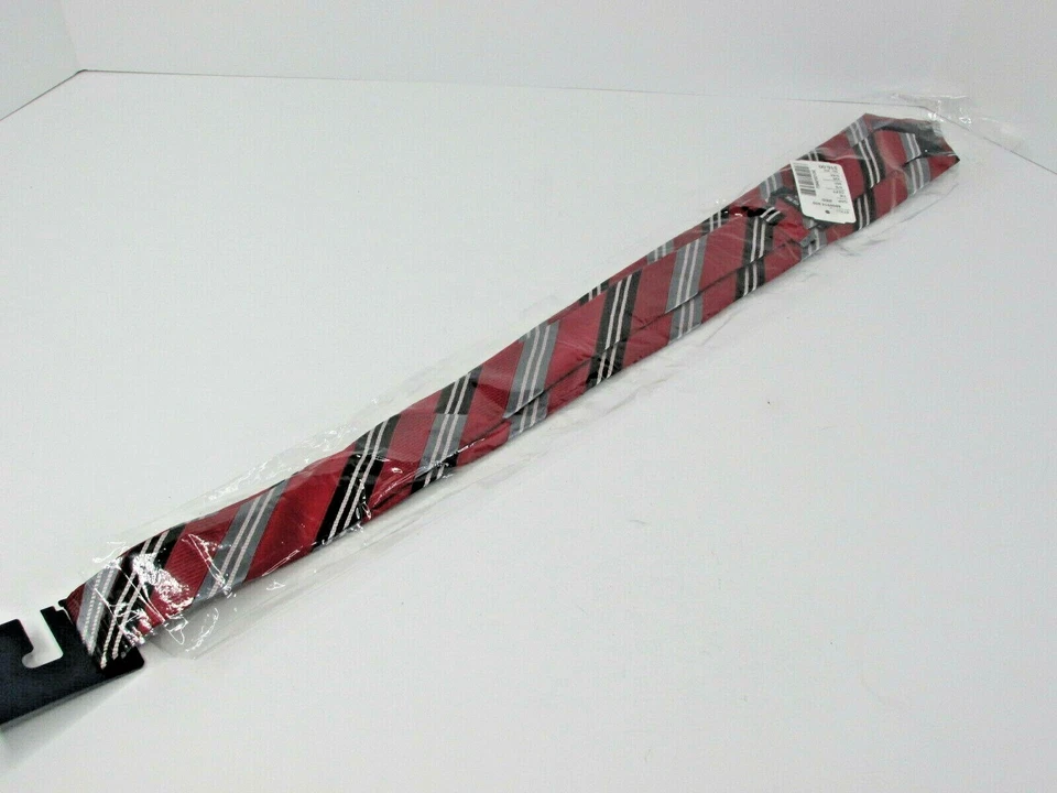 Corbata a rayas Club Class para hombre 50"X3" Foto 4 de 4