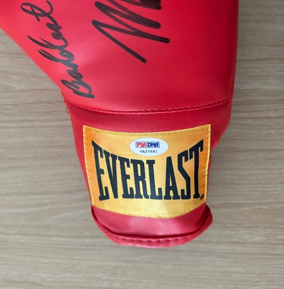 MIKE TYSON SIGNED EVERLAST BOXING GLOVE PSA/DNA BADDEST MAN ON THE