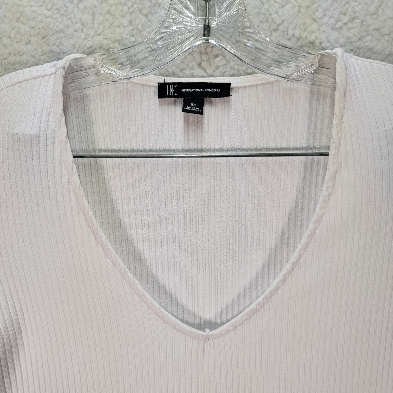 INC Womens Top Plus Size 0X White Stretch Knit V Neck Shoulder Pads NEW