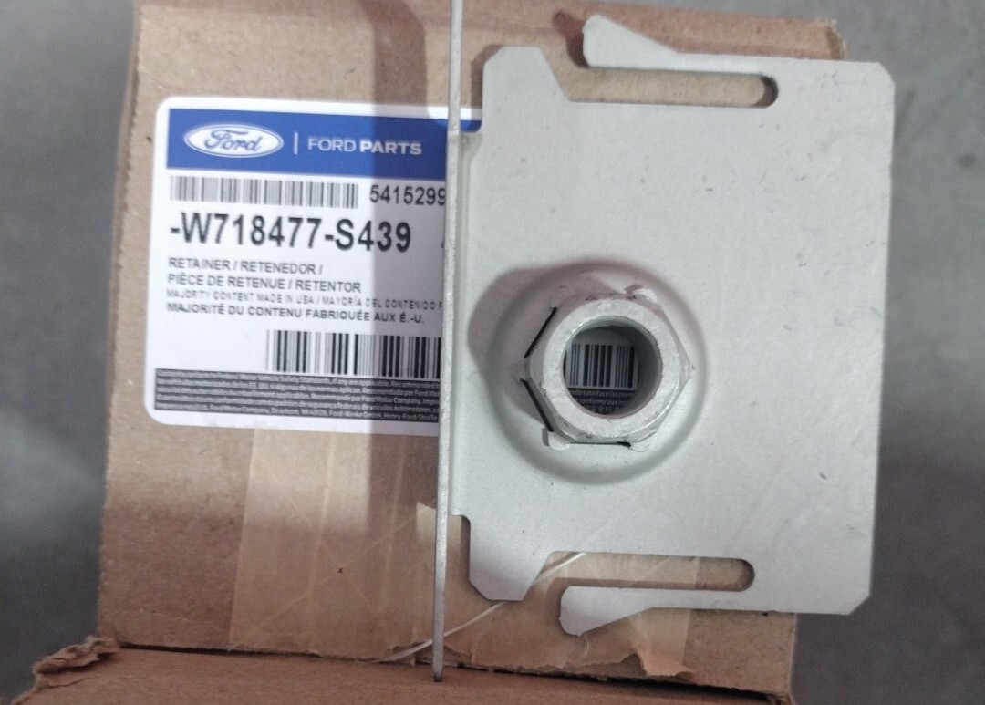 NEW OEM Genuine Ford Mount Bolt Retainer Nut W718477-S439 | eBay