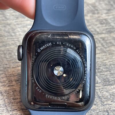 Apple Watch SE Smartwatch Blue Silicone Strap 40mm Touchscreen