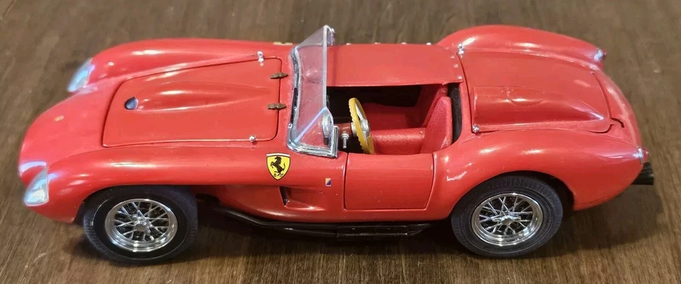 Danbury Mint 1958 Ferrari 250 Testa Rossa ~ ED133 - Image 3 of 4