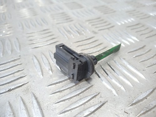 Volkswagen PASSAT B5.5 2001 Innentemperatursensor 4B0820539 UST93802