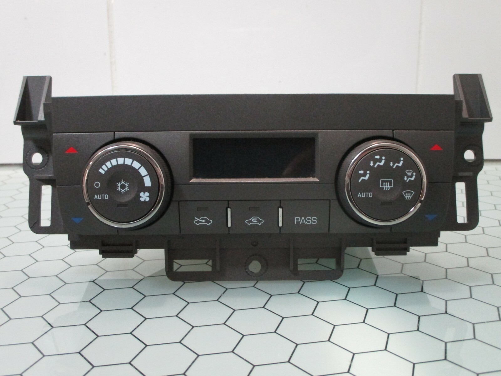 07 08 09 10 11 Buick Lucerne AC and Heater Control Used Stock 4958AC eBay