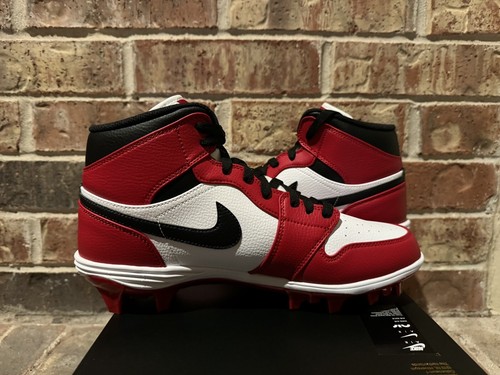 New 10 Nike Jordan 1 Football Cleats Mid TD Chicago Red Black FJ6805-106 Men - Picture 7 of 9