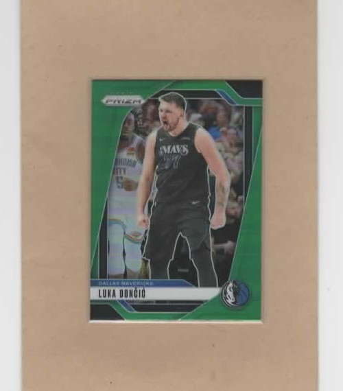 2024-25 Panini Prizm - Luka Doncic #89 Green Prizm Dallas Mavericks
