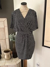 Vince Camuto, Black And White Faux Wrap Dress Size 0
