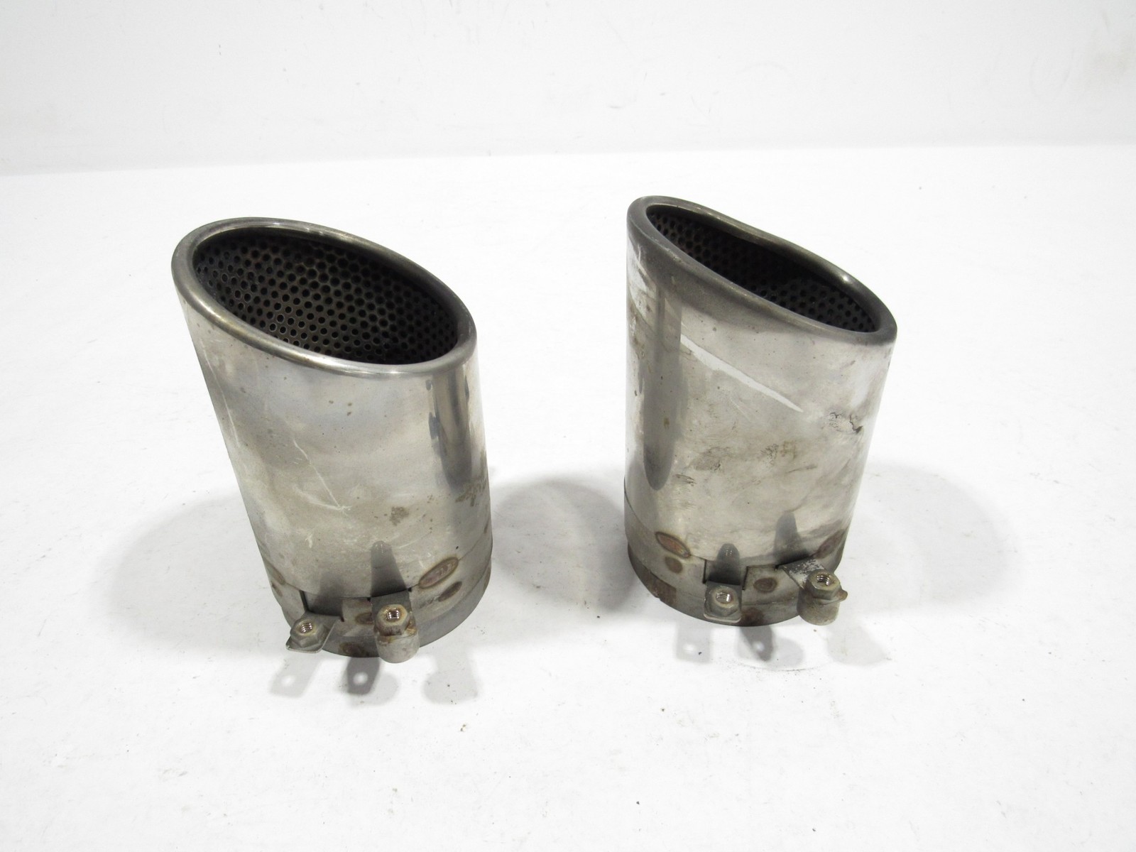 14-18 Aston Martin Vanquish 2014 5.9L Exhaust Muffler Tip Tail Pipe Set Pair |Y2
