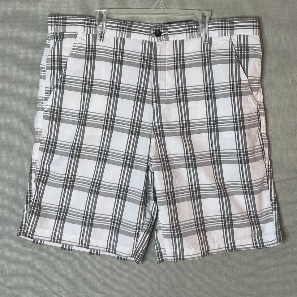Pantalones Cortos Faded Glory Para Hombre Talla 42 Lote de 3 Blancos A Cuadros, Azul Sólido, Hoja Verde Foto 4 de 4