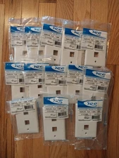 13 LOT 1C107F02WH 2 PORT by ICC Wall Faceplate Flat 1 Gang White NIP