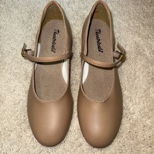 Theatricals Woman’s Tap Shoes Tan  Size US 7 M Great Condition
