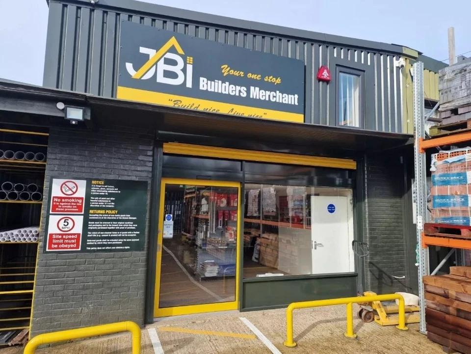 Primed Linear Glazed White Door 2'9" 1981 x 686 x 35mm - Image 4 of 4