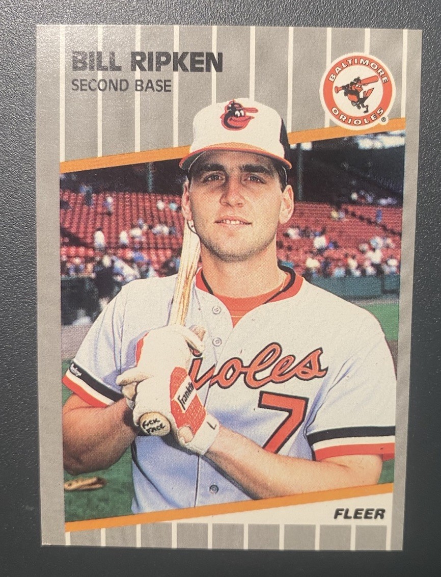 Fleer 1989 Bill Ripken #616 Baltimore Orioles FF on Bat Knob Baseball Card