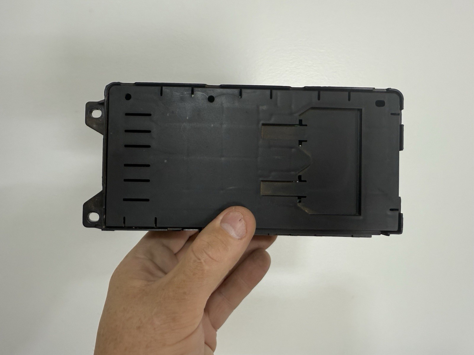 97-98 Ford F-150 Multifunction GEM Module BCM BCU F75B-14B205-MB B 2 Wheel Drive