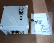 Allen Bradley Light Curtain Muting Box 445L-AMUTBOX1 Ser A 24VDC/0.5A