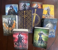Throne of Glass Series Box Set Collectors Edi...