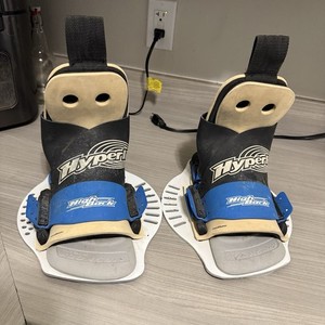 Wakeboards Bindings Hyperlite High Back  5  Point Wrap System Medium