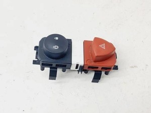 RENAULT GRAND SCÉNIC II JM0/1 Zentralverriegelungsschalter 8200095493 21317424