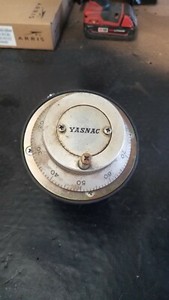 Yasnac hand wheel pulse generator