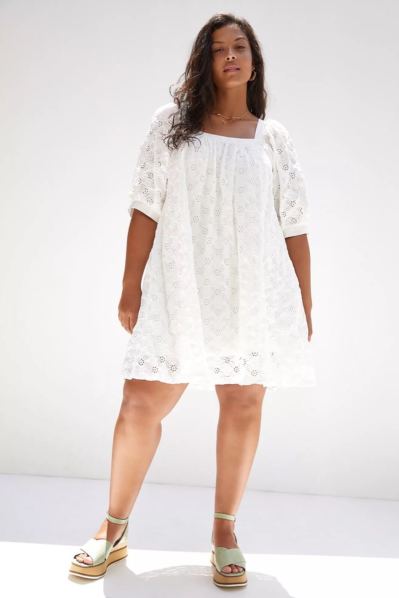 maeve eyelet mini dress Anthropologie Maeve Eyelet Halter Mini Dress Size 12 MSRP $270.00