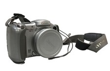 Canon Powershot S2 IS 5MP Digital Camera Swivel Display 12x Optical Zoom Used