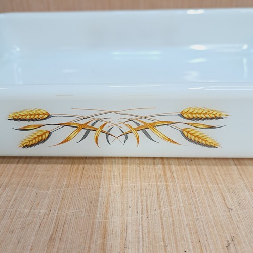 Fire King Ovenware Golden Wheat Baking Pan Dish 2qt 411 Anchor Hocking 12" - Picture 2 of 9