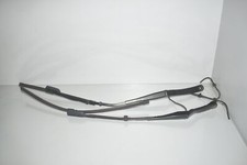 TESLA MODEL 3 Scheibenwischer vorne links rechts satz 1076728-00-B LHD