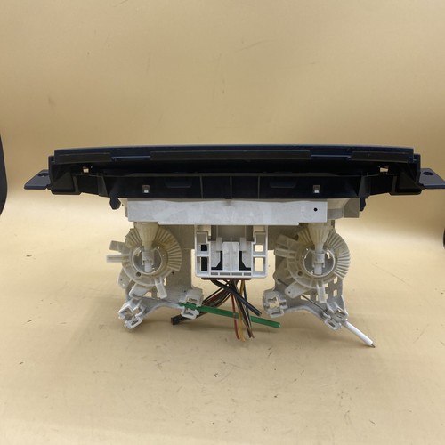 07 -13 Suzuki SX4 Heater A/C Hvac Climate Control w/ Bezel 73824-79J0 - Bild 7 von 13