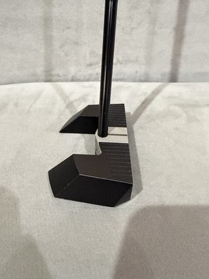 lab golf putter mezz 1 max 35  