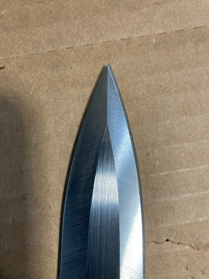 Cuchillo de hoja fija Spyderco Nightstick Full Tang negro G-10 S30v FB47GP Foto 3 de 4