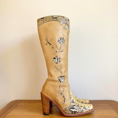 Vintage SENDRA western python boots size US 7
