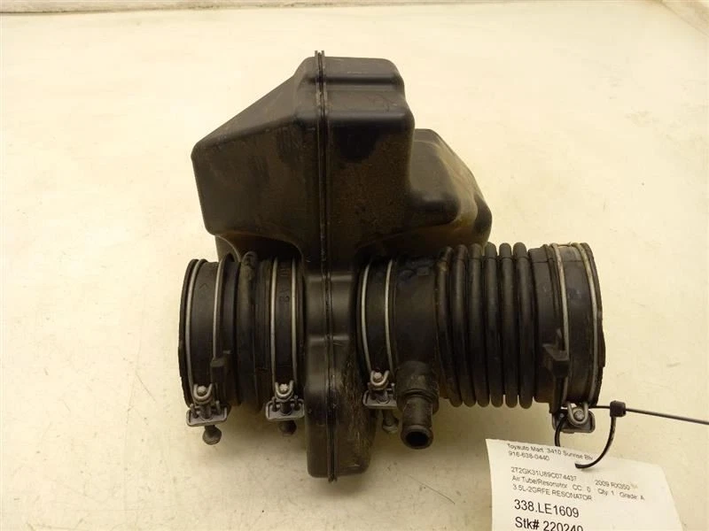 2009 LEXUS RX350 3.5L 6CYL AIR CLEANER RESONATOR TUBE ASSEMBLY  - Image 2 of 4