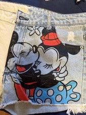 Disney Distressed Cut Off Jean Shorts Mickey Mouse Minnie Mouse Size 9 Summer