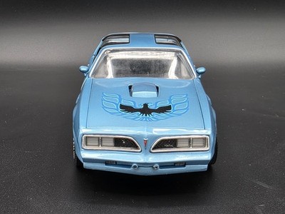 Ertl American Muscle 1977 Pontiac Firebird Trans AM 1:18 Scale